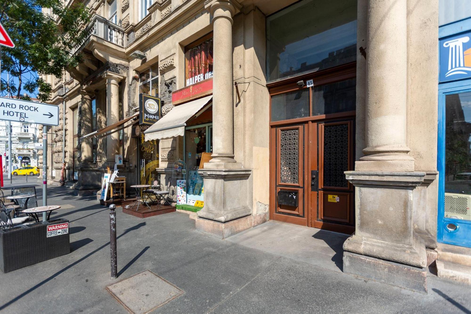 Luxury Royal Residence In The Heart Of Budapesta Exterior foto